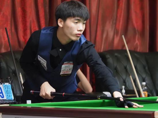 地位还是现 地位还是现